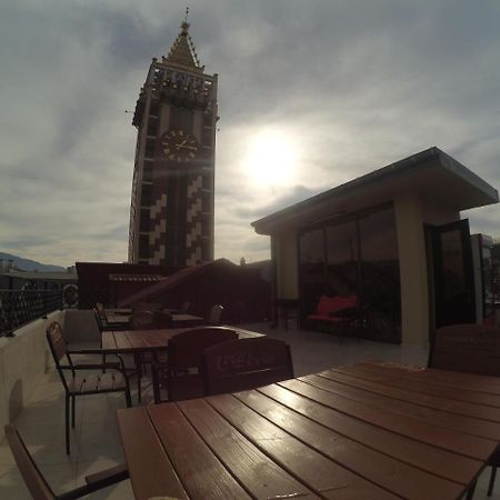 Piazza Batumi Guesthouse Exterior foto